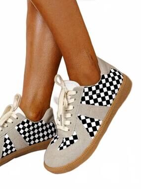 NEW 1 THE WOMAN women's checkerboard patchwork sneaker in black/ grey
